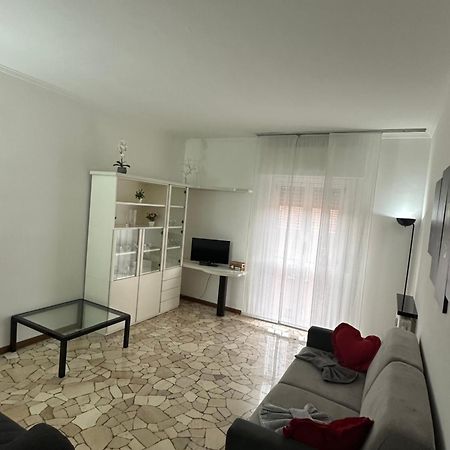 Orchidea Apartment Лекко Екстер'єр фото